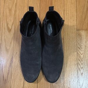 Kenneth Cole Women’s Ankle Boots